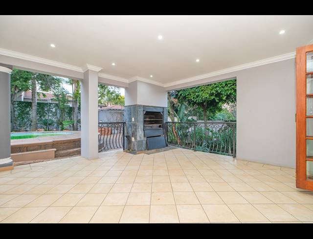 5 BEDROOM HOUSE FOR SALE IN HURLINGHAM MANOR
